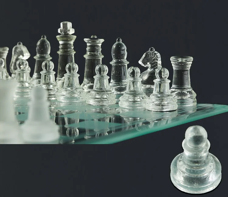 Jeu D’Échec En Verre Transparent